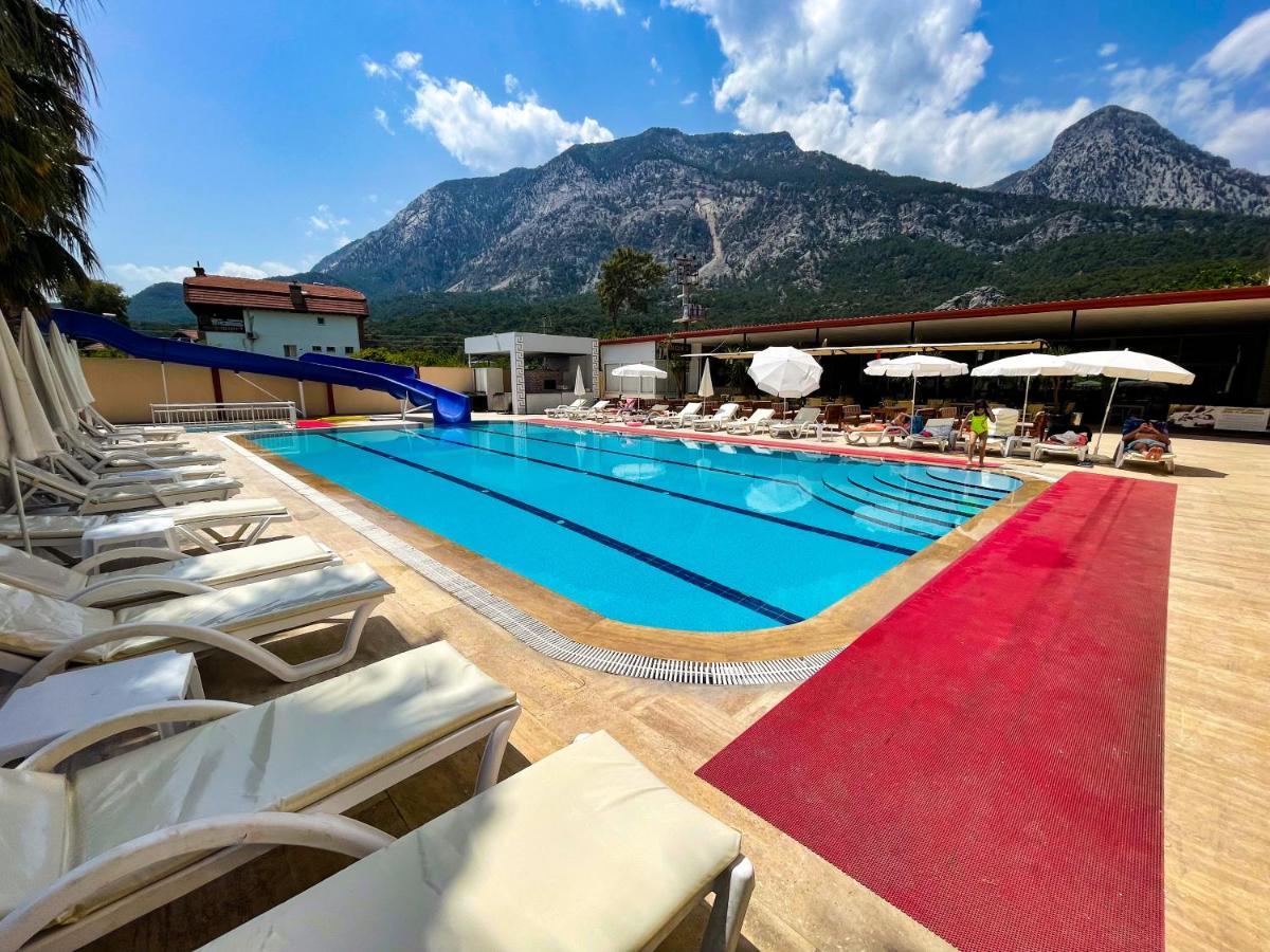 Castle Park Hotel Beldibi  Esterno foto